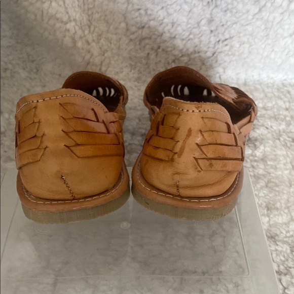 Fernanda Roy’s Women's Tan Loafers Size 25 USA 8 - Picture 4 of 6